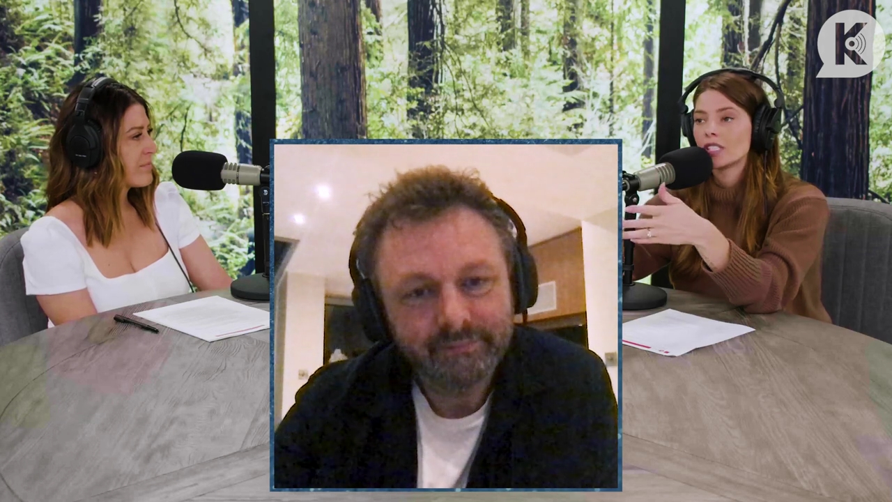 Ashley-Greene-dot-nl_TheTwilightEffectPostcast-Aflevering10MichaelSheen2373.jpg Ashley-Greene-dot-nl_TheTwilightEffectPostcast-Aflevering10MichaelSheen2373.jpg