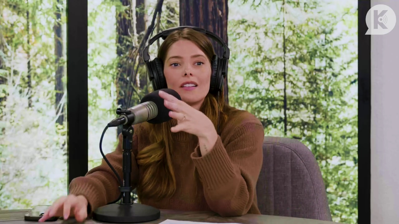 Ashley-Greene-dot-nl_TheTwilightEffectPostcast-Aflevering10MichaelSheen2381.jpg Ashley-Greene-dot-nl_TheTwilightEffectPostcast-Aflevering10MichaelSheen2381.jpg