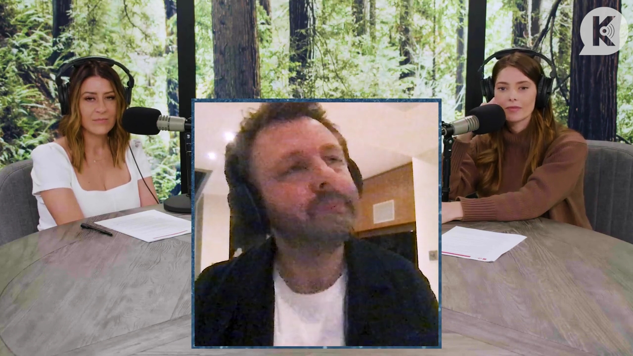 Ashley-Greene-dot-nl_TheTwilightEffectPostcast-Aflevering10MichaelSheen2651.jpg Ashley-Greene-dot-nl_TheTwilightEffectPostcast-Aflevering10MichaelSheen2651.jpg