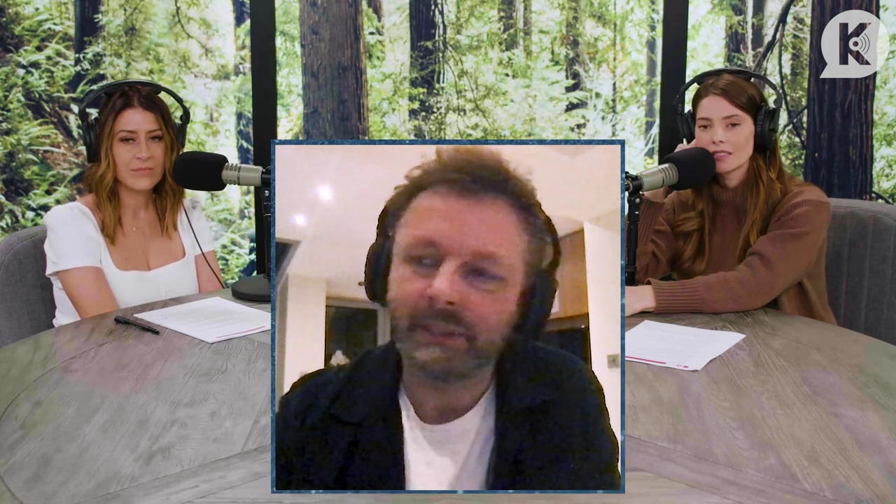 Ashley-Greene-dot-nl_TheTwilightEffectPostcast-Aflevering10MichaelSheen2656.jpg Ashley-Greene-dot-nl_TheTwilightEffectPostcast-Aflevering10MichaelSheen2656.jpg