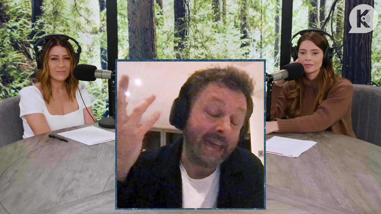 Ashley-Greene-dot-nl_TheTwilightEffectPostcast-Aflevering10MichaelSheen2664.jpg Ashley-Greene-dot-nl_TheTwilightEffectPostcast-Aflevering10MichaelSheen2664.jpg