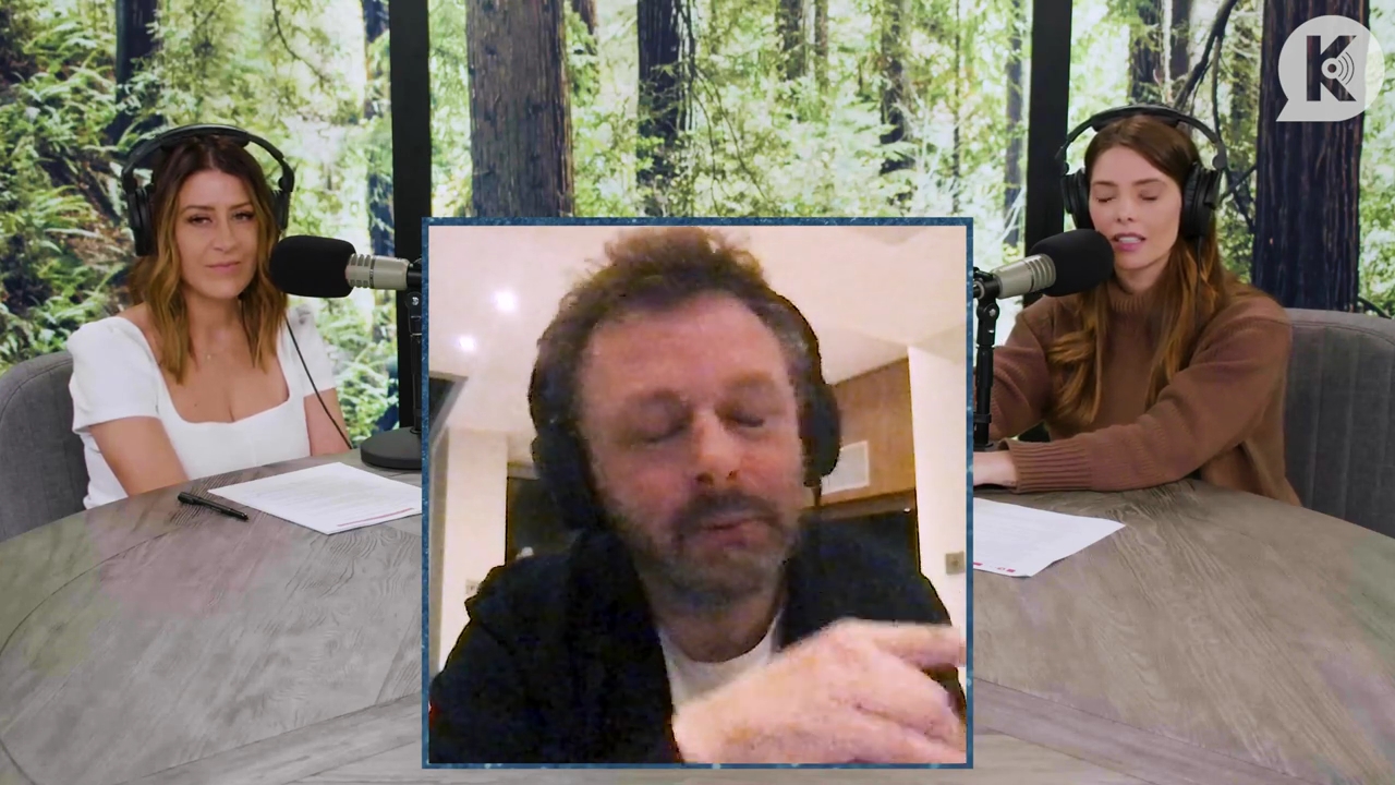 Ashley-Greene-dot-nl_TheTwilightEffectPostcast-Aflevering10MichaelSheen2696.jpg Ashley-Greene-dot-nl_TheTwilightEffectPostcast-Aflevering10MichaelSheen2696.jpg