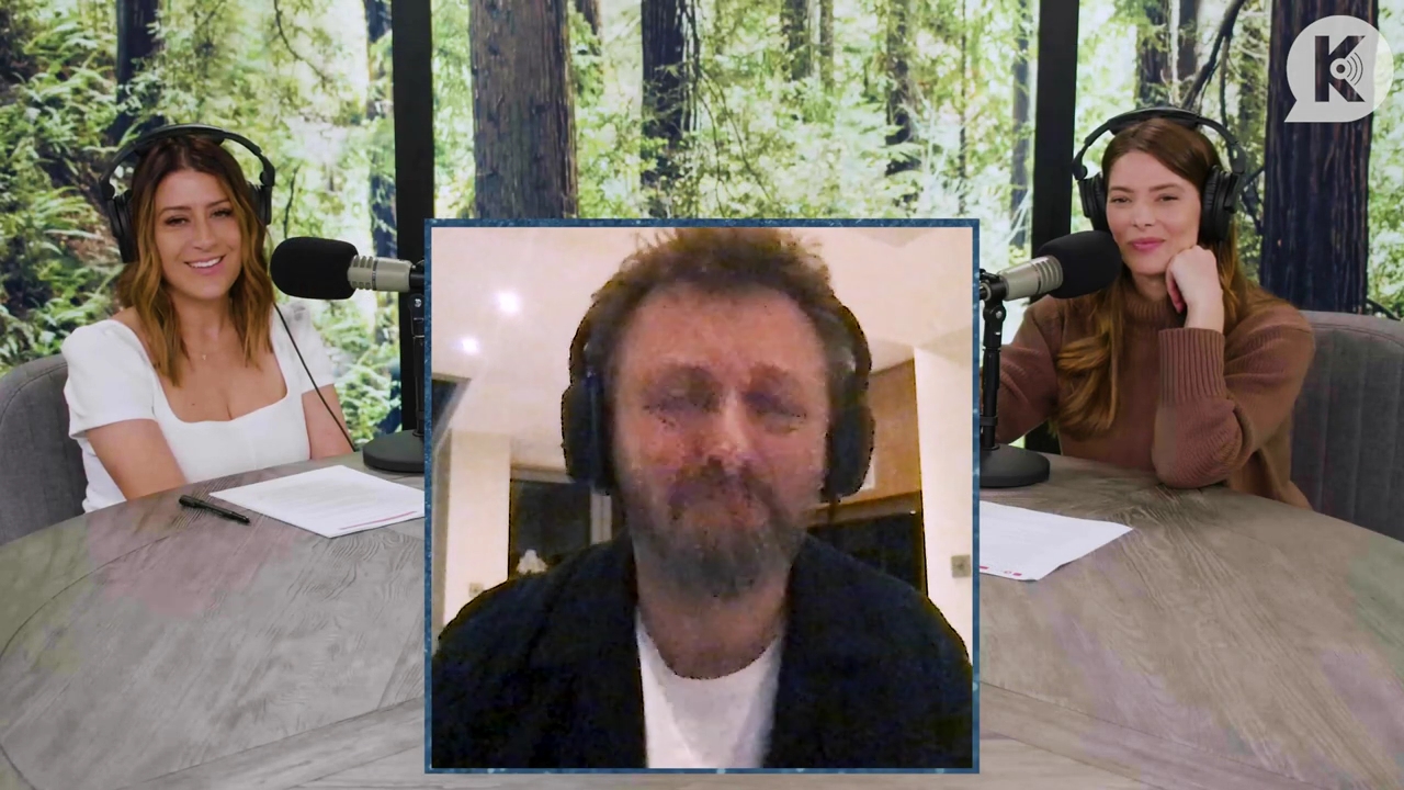 Ashley-Greene-dot-nl_TheTwilightEffectPostcast-Aflevering10MichaelSheen2724.jpg Ashley-Greene-dot-nl_TheTwilightEffectPostcast-Aflevering10MichaelSheen2724.jpg