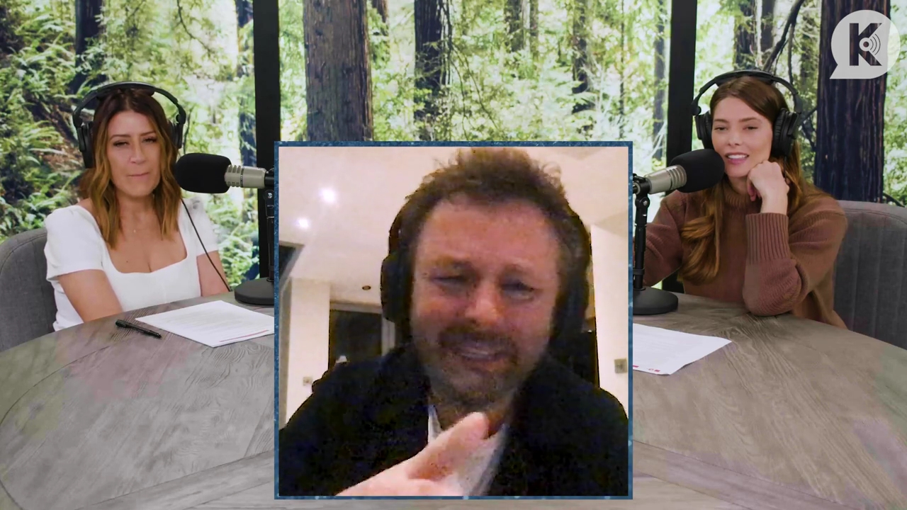 Ashley-Greene-dot-nl_TheTwilightEffectPostcast-Aflevering10MichaelSheen2738.jpg Ashley-Greene-dot-nl_TheTwilightEffectPostcast-Aflevering10MichaelSheen2738.jpg