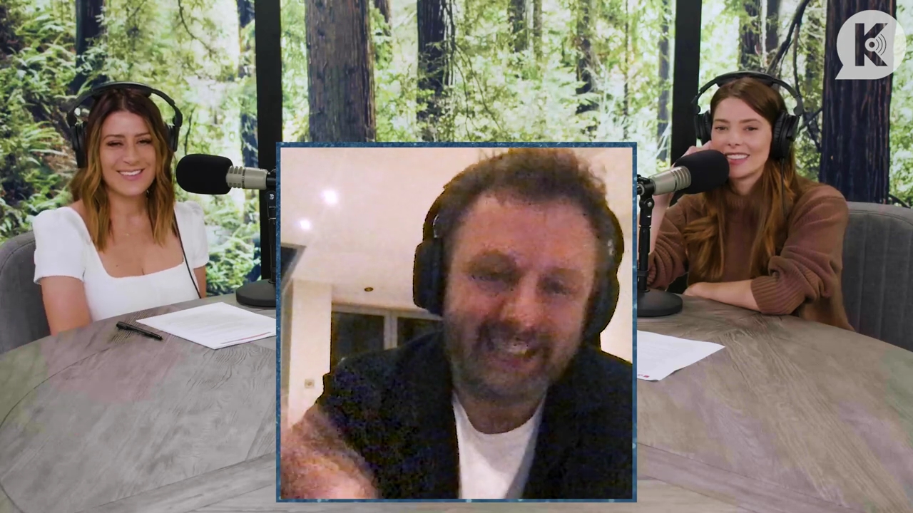 Ashley-Greene-dot-nl_TheTwilightEffectPostcast-Aflevering10MichaelSheen2762.jpg Ashley-Greene-dot-nl_TheTwilightEffectPostcast-Aflevering10MichaelSheen2762.jpg