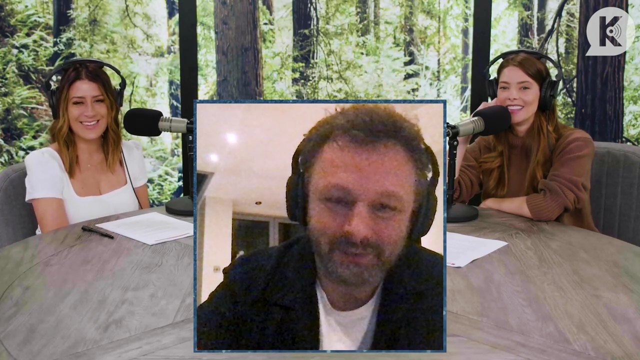 Ashley-Greene-dot-nl_TheTwilightEffectPostcast-Aflevering10MichaelSheen2764.jpg Ashley-Greene-dot-nl_TheTwilightEffectPostcast-Aflevering10MichaelSheen2764.jpg