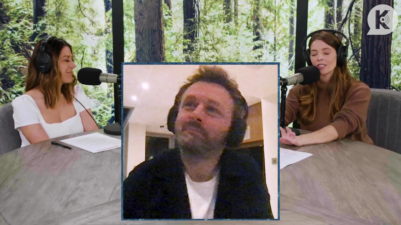 Ashley-Greene-dot-nl_TheTwilightEffectPostcast-Aflevering10MichaelSheen2839.jpg Ashley-Greene-dot-nl_TheTwilightEffectPostcast-Aflevering10MichaelSheen2839.jpg