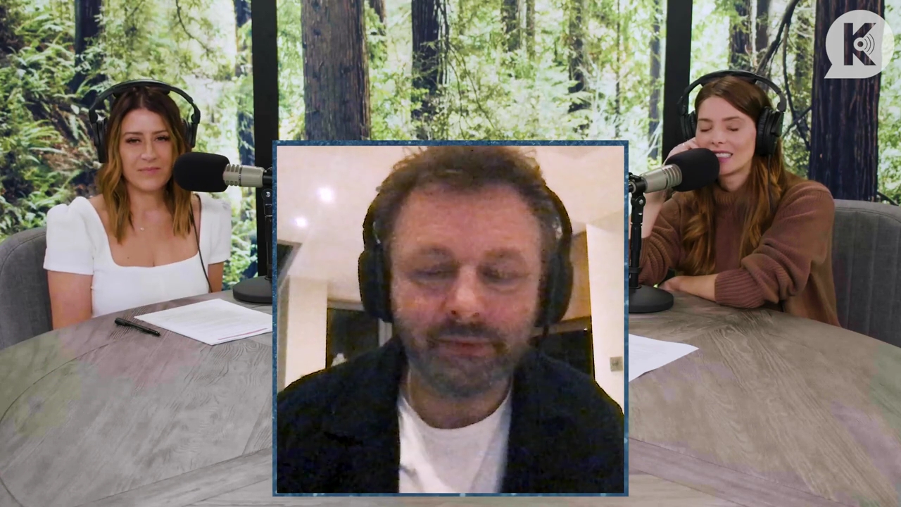 Ashley-Greene-dot-nl_TheTwilightEffectPostcast-Aflevering10MichaelSheen2990.jpg Ashley-Greene-dot-nl_TheTwilightEffectPostcast-Aflevering10MichaelSheen2990.jpg