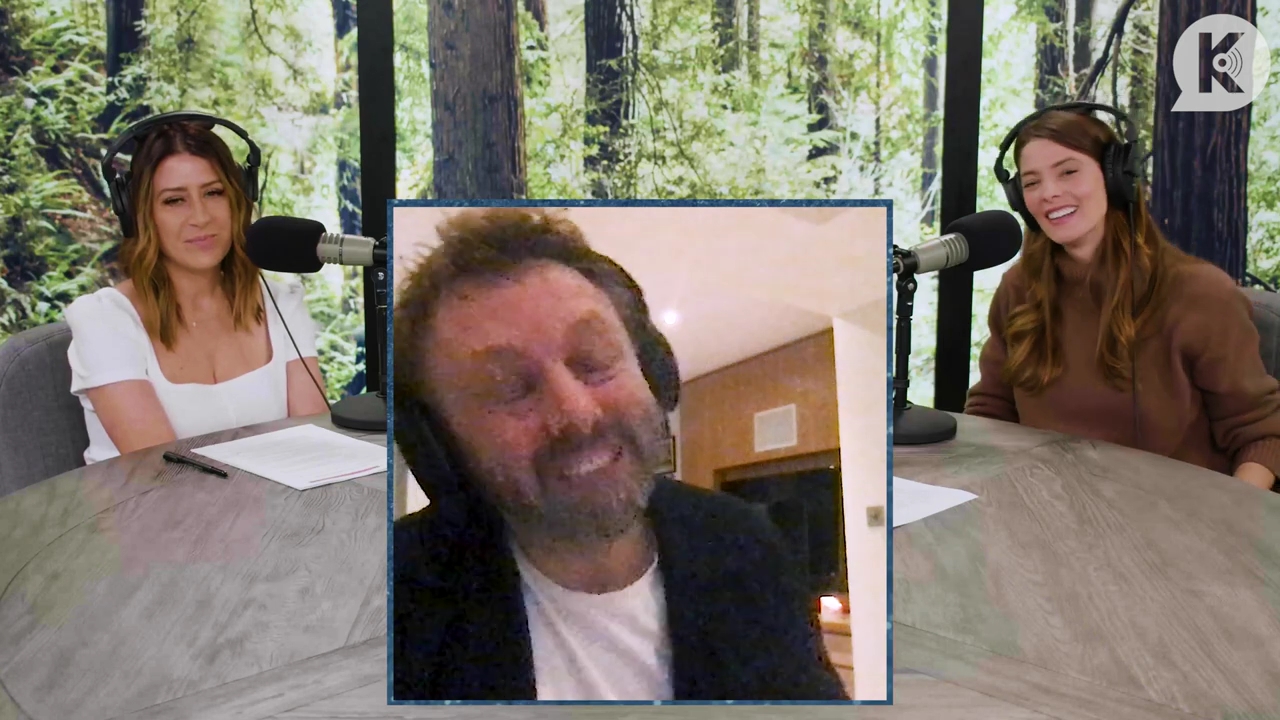 Ashley-Greene-dot-nl_TheTwilightEffectPostcast-Aflevering10MichaelSheen3174.jpg Ashley-Greene-dot-nl_TheTwilightEffectPostcast-Aflevering10MichaelSheen3174.jpg