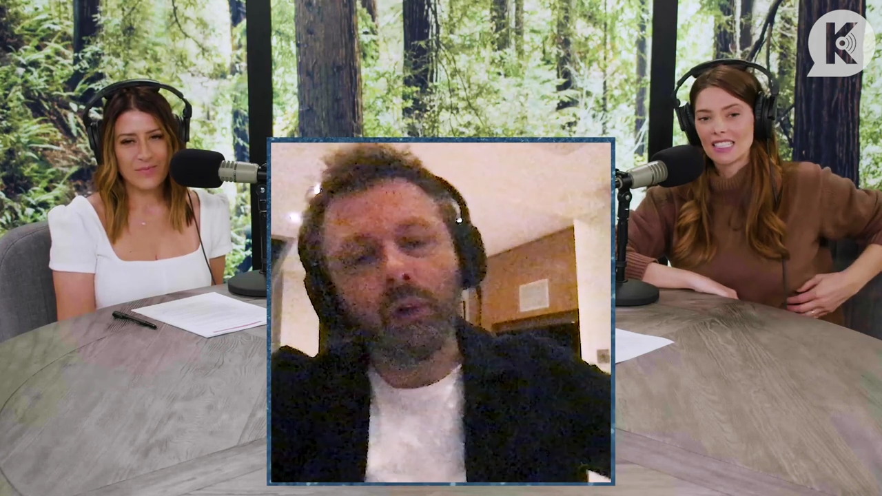 Ashley-Greene-dot-nl_TheTwilightEffectPostcast-Aflevering10MichaelSheen3432.jpg Ashley-Greene-dot-nl_TheTwilightEffectPostcast-Aflevering10MichaelSheen3432.jpg