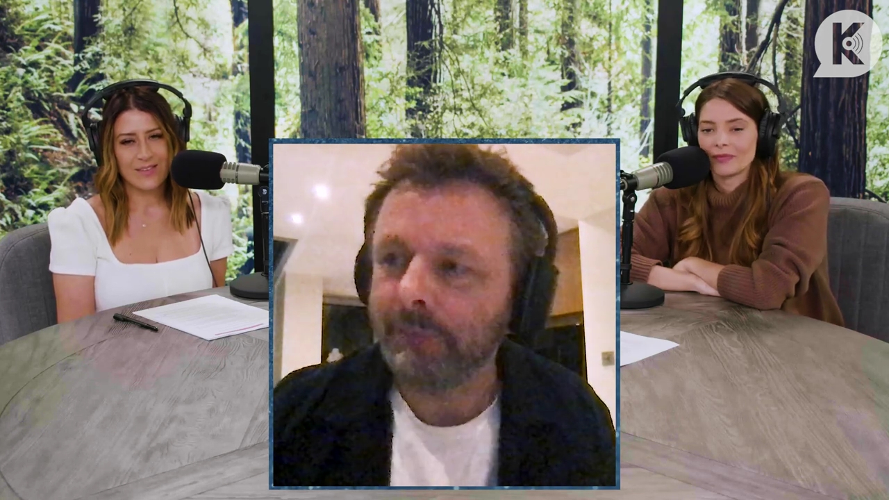 Ashley-Greene-dot-nl_TheTwilightEffectPostcast-Aflevering10MichaelSheen3438.jpg Ashley-Greene-dot-nl_TheTwilightEffectPostcast-Aflevering10MichaelSheen3438.jpg