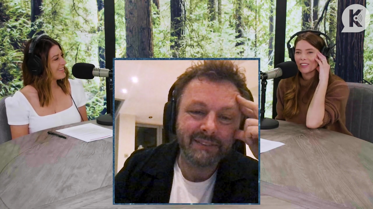 Ashley-Greene-dot-nl_TheTwilightEffectPostcast-Aflevering10MichaelSheen3481.jpg Ashley-Greene-dot-nl_TheTwilightEffectPostcast-Aflevering10MichaelSheen3481.jpg