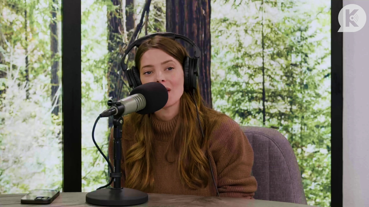 Ashley-Greene-dot-nl_TheTwilightEffectPostcast-Aflevering10MichaelSheen3514.jpg Ashley-Greene-dot-nl_TheTwilightEffectPostcast-Aflevering10MichaelSheen3514.jpg