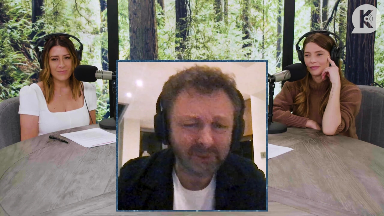 Ashley-Greene-dot-nl_TheTwilightEffectPostcast-Aflevering10MichaelSheen3720.jpg Ashley-Greene-dot-nl_TheTwilightEffectPostcast-Aflevering10MichaelSheen3720.jpg