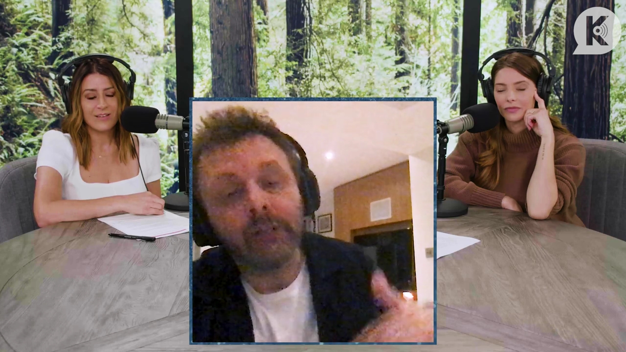 Ashley-Greene-dot-nl_TheTwilightEffectPostcast-Aflevering10MichaelSheen3946.jpg Ashley-Greene-dot-nl_TheTwilightEffectPostcast-Aflevering10MichaelSheen3946.jpg