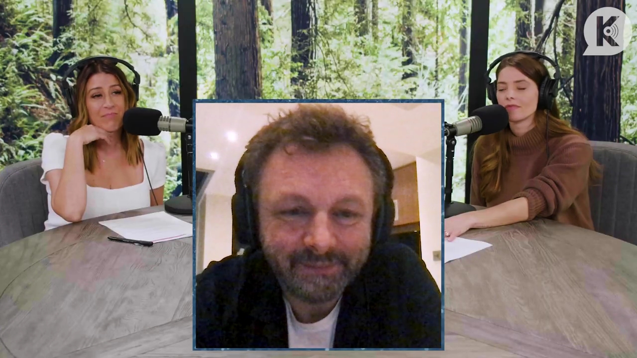 Ashley-Greene-dot-nl_TheTwilightEffectPostcast-Aflevering10MichaelSheen4220.jpg Ashley-Greene-dot-nl_TheTwilightEffectPostcast-Aflevering10MichaelSheen4220.jpg