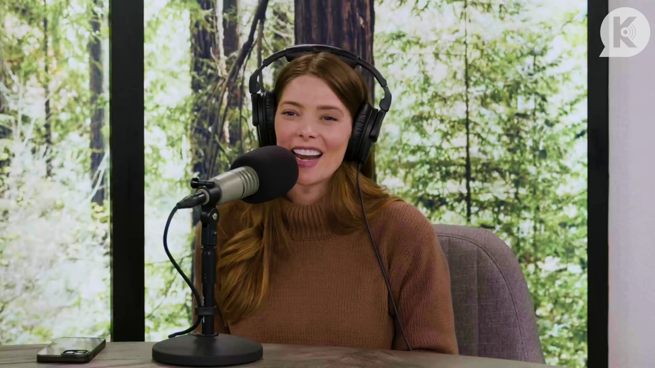 Ashley-Greene-dot-nl_TheTwilightEffectPostcast-Aflevering10MichaelSheen4497.jpg Ashley-Greene-dot-nl_TheTwilightEffectPostcast-Aflevering10MichaelSheen4497.jpg