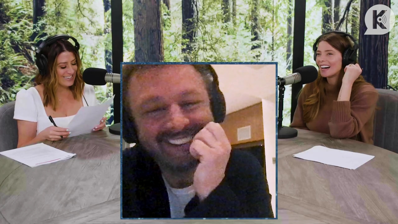 Ashley-Greene-dot-nl_TheTwilightEffectPostcast-Aflevering10MichaelSheen4566.jpg Ashley-Greene-dot-nl_TheTwilightEffectPostcast-Aflevering10MichaelSheen4566.jpg