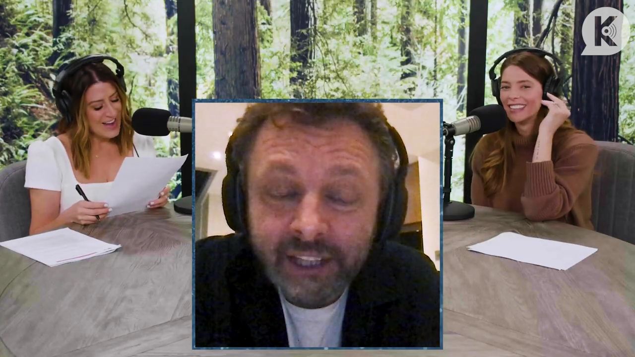 Ashley-Greene-dot-nl_TheTwilightEffectPostcast-Aflevering10MichaelSheen4569.jpg Ashley-Greene-dot-nl_TheTwilightEffectPostcast-Aflevering10MichaelSheen4569.jpg