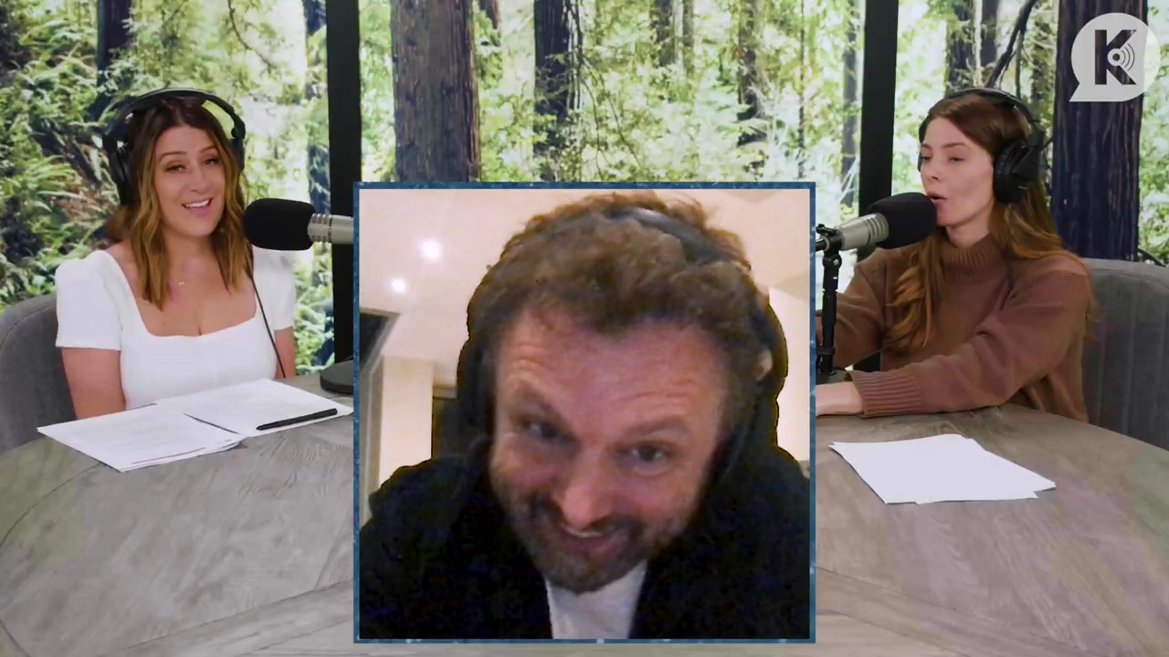 Ashley-Greene-dot-nl_TheTwilightEffectPostcast-Aflevering10MichaelSheen4802.jpg Ashley-Greene-dot-nl_TheTwilightEffectPostcast-Aflevering10MichaelSheen4802.jpg