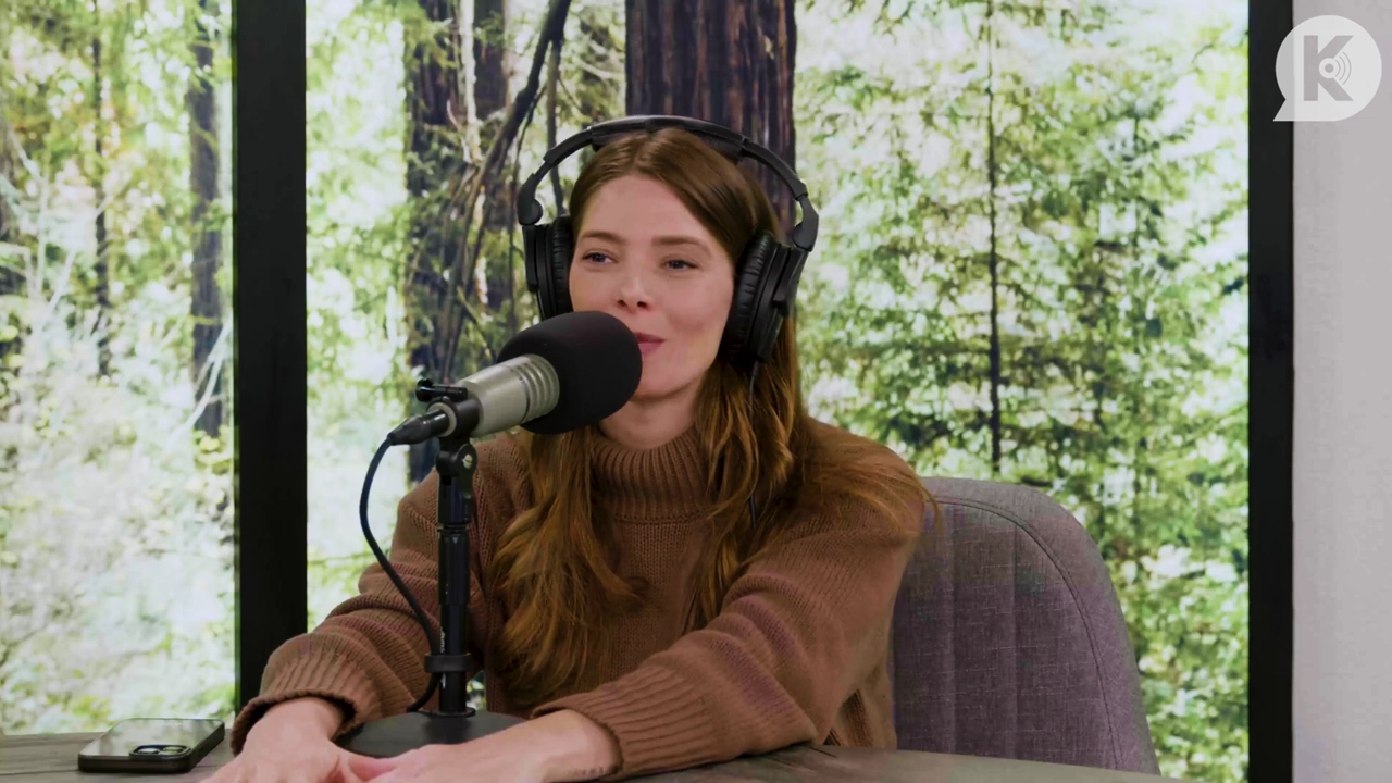 Ashley-Greene-dot-nl_TheTwilightEffectPostcast-Aflevering10MichaelSheen4890.jpg Ashley-Greene-dot-nl_TheTwilightEffectPostcast-Aflevering10MichaelSheen4890.jpg