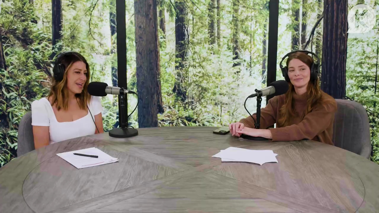 Ashley-Greene-dot-nl_TheTwilightEffectPostcast-Aflevering10MichaelSheen4919.jpg Ashley-Greene-dot-nl_TheTwilightEffectPostcast-Aflevering10MichaelSheen4919.jpg