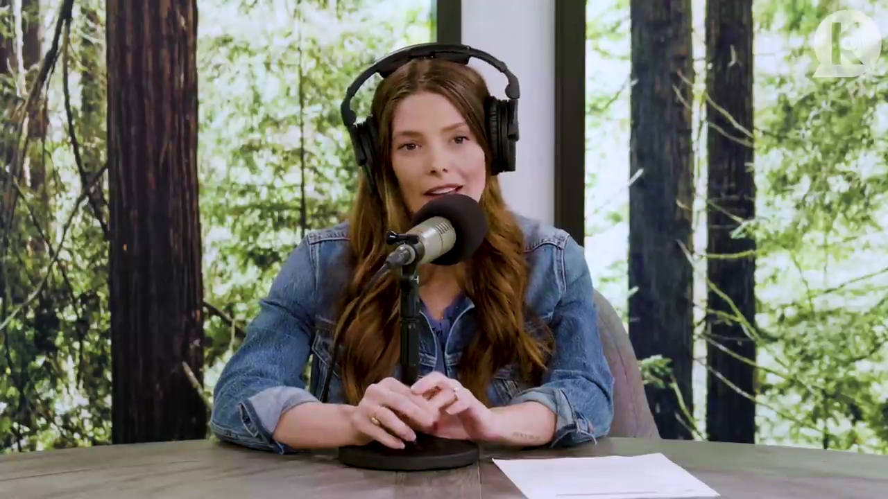 Ashley-Greene-dot-nl_TheTwilightEffect-Aflevering11BillyBurke0043.jpg Ashley-Greene-dot-nl_TheTwilightEffect-Aflevering11BillyBurke0043.jpg