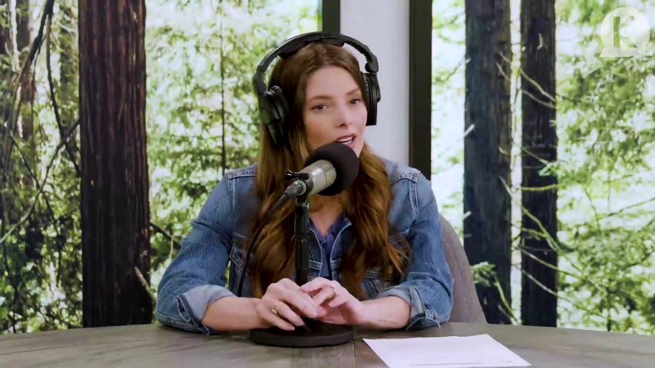 Ashley-Greene-dot-nl_TheTwilightEffect-Aflevering11BillyBurke0044.jpg
