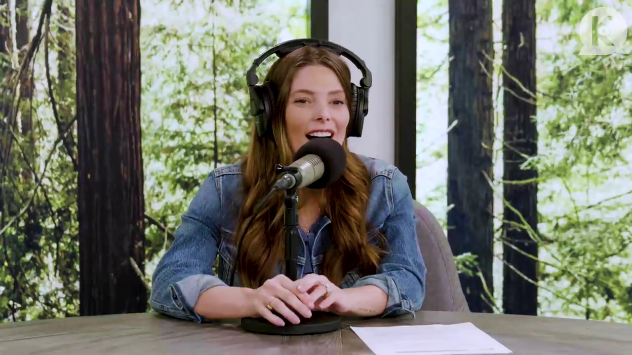 Ashley-Greene-dot-nl_TheTwilightEffect-Aflevering11BillyBurke0052.jpg Ashley-Greene-dot-nl_TheTwilightEffect-Aflevering11BillyBurke0052.jpg