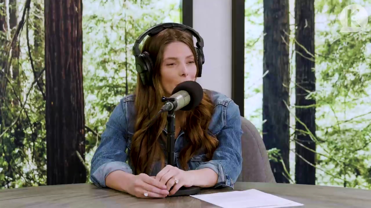 Ashley-Greene-dot-nl_TheTwilightEffect-Aflevering11BillyBurke0344.jpg Ashley-Greene-dot-nl_TheTwilightEffect-Aflevering11BillyBurke0344.jpg