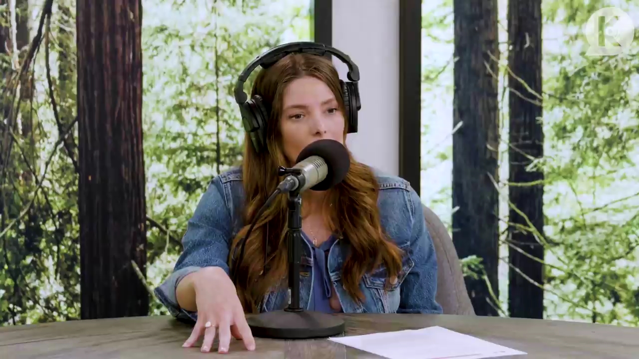 Ashley-Greene-dot-nl_TheTwilightEffect-Aflevering11BillyBurke0401.jpg Ashley-Greene-dot-nl_TheTwilightEffect-Aflevering11BillyBurke0401.jpg