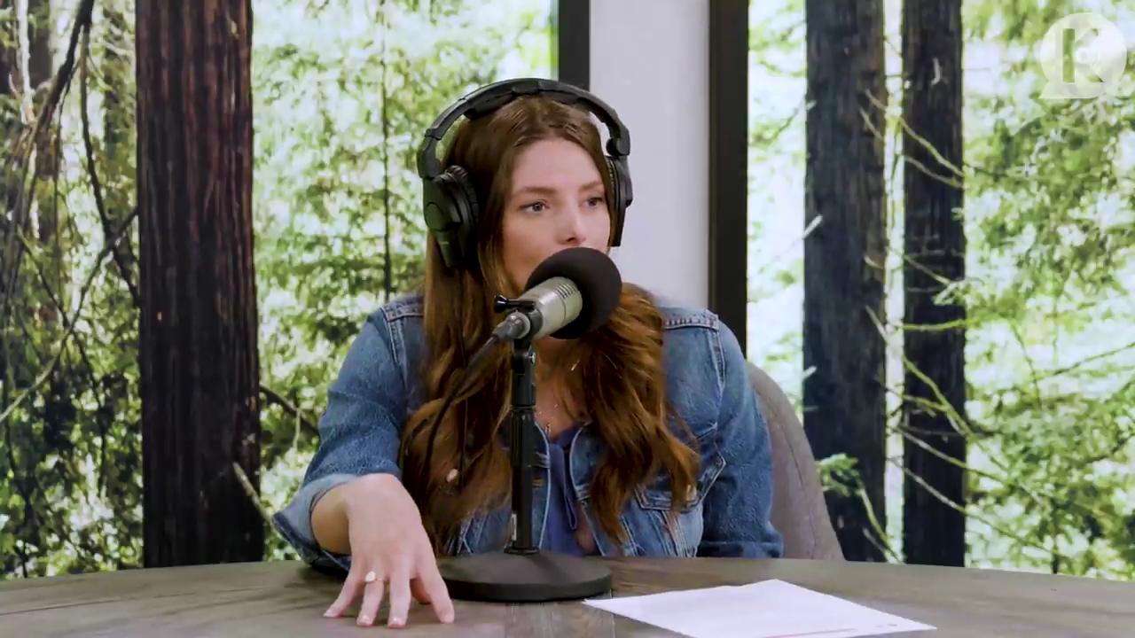 Ashley-Greene-dot-nl_TheTwilightEffect-Aflevering11BillyBurke0403.jpg Ashley-Greene-dot-nl_TheTwilightEffect-Aflevering11BillyBurke0403.jpg