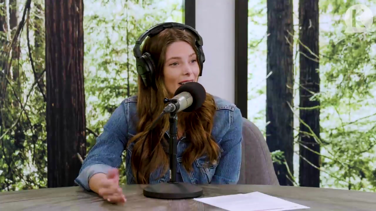 Ashley-Greene-dot-nl_TheTwilightEffect-Aflevering11BillyBurke0432.jpg Ashley-Greene-dot-nl_TheTwilightEffect-Aflevering11BillyBurke0432.jpg