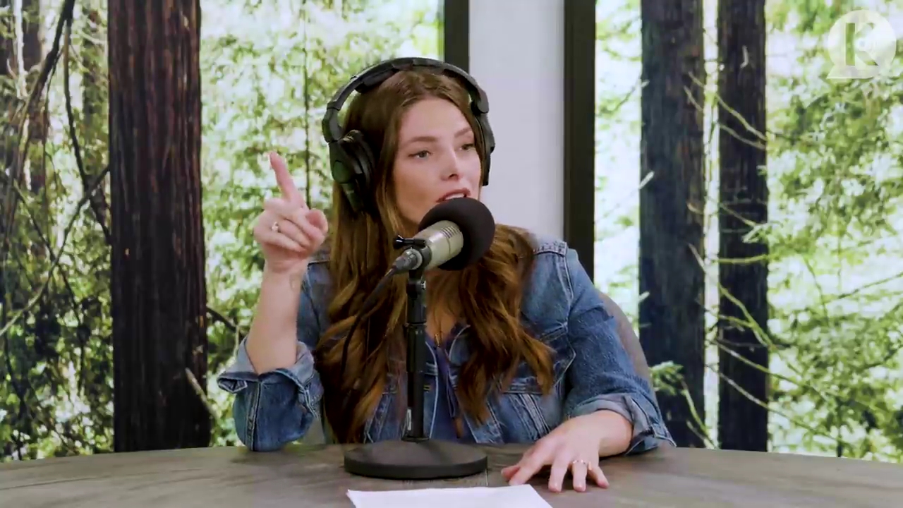 Ashley-Greene-dot-nl_TheTwilightEffect-Aflevering11BillyBurke0858.jpg Ashley-Greene-dot-nl_TheTwilightEffect-Aflevering11BillyBurke0858.jpg