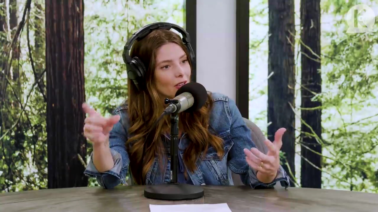 Ashley-Greene-dot-nl_TheTwilightEffect-Aflevering11BillyBurke0891.jpg