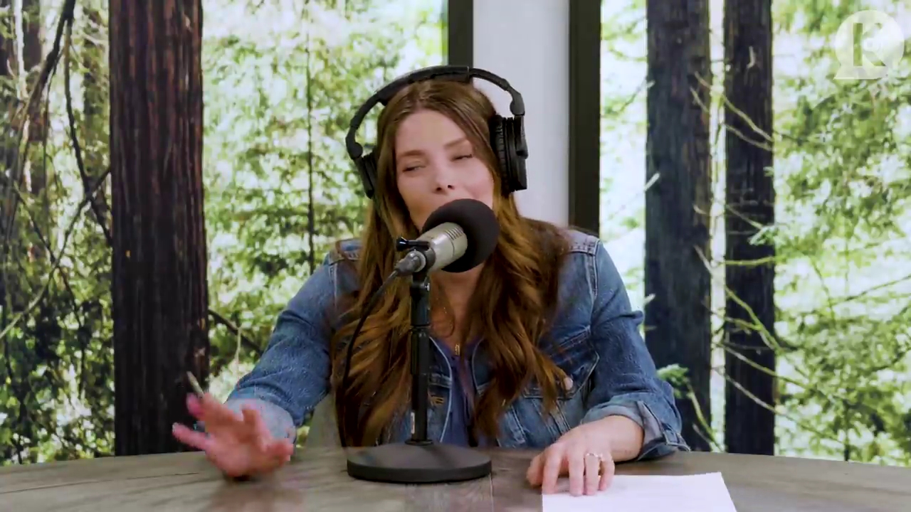 Ashley-Greene-dot-nl_TheTwilightEffect-Aflevering11BillyBurke1724.jpg