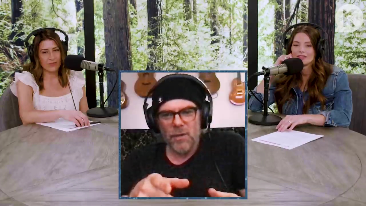 Ashley-Greene-dot-nl_TheTwilightEffect-Aflevering11BillyBurke1944.jpg Ashley-Greene-dot-nl_TheTwilightEffect-Aflevering11BillyBurke1944.jpg