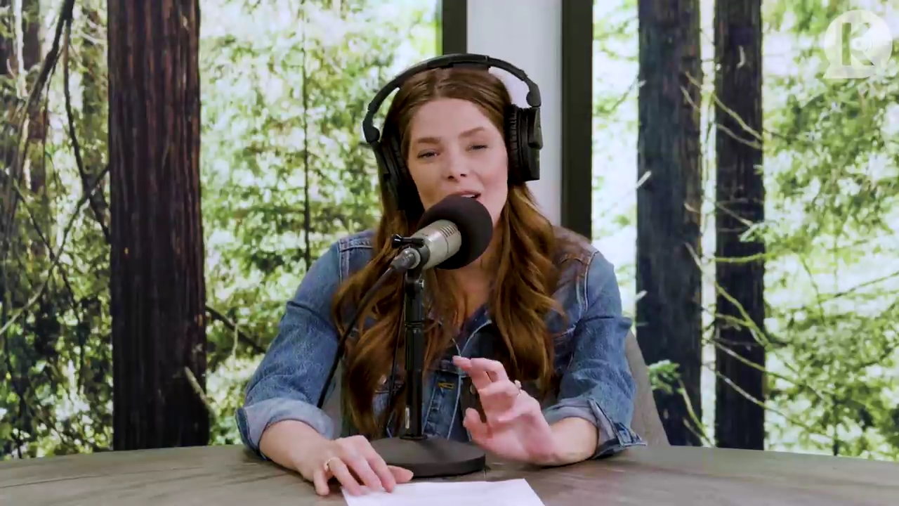 Ashley-Greene-dot-nl_TheTwilightEffect-Aflevering11BillyBurke2613.jpg Ashley-Greene-dot-nl_TheTwilightEffect-Aflevering11BillyBurke2613.jpg