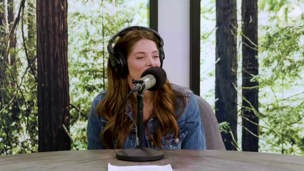 Ashley-Greene-dot-nl_TheTwilightEffect-Aflevering11BillyBurke3101.jpg Ashley-Greene-dot-nl_TheTwilightEffect-Aflevering11BillyBurke3101.jpg