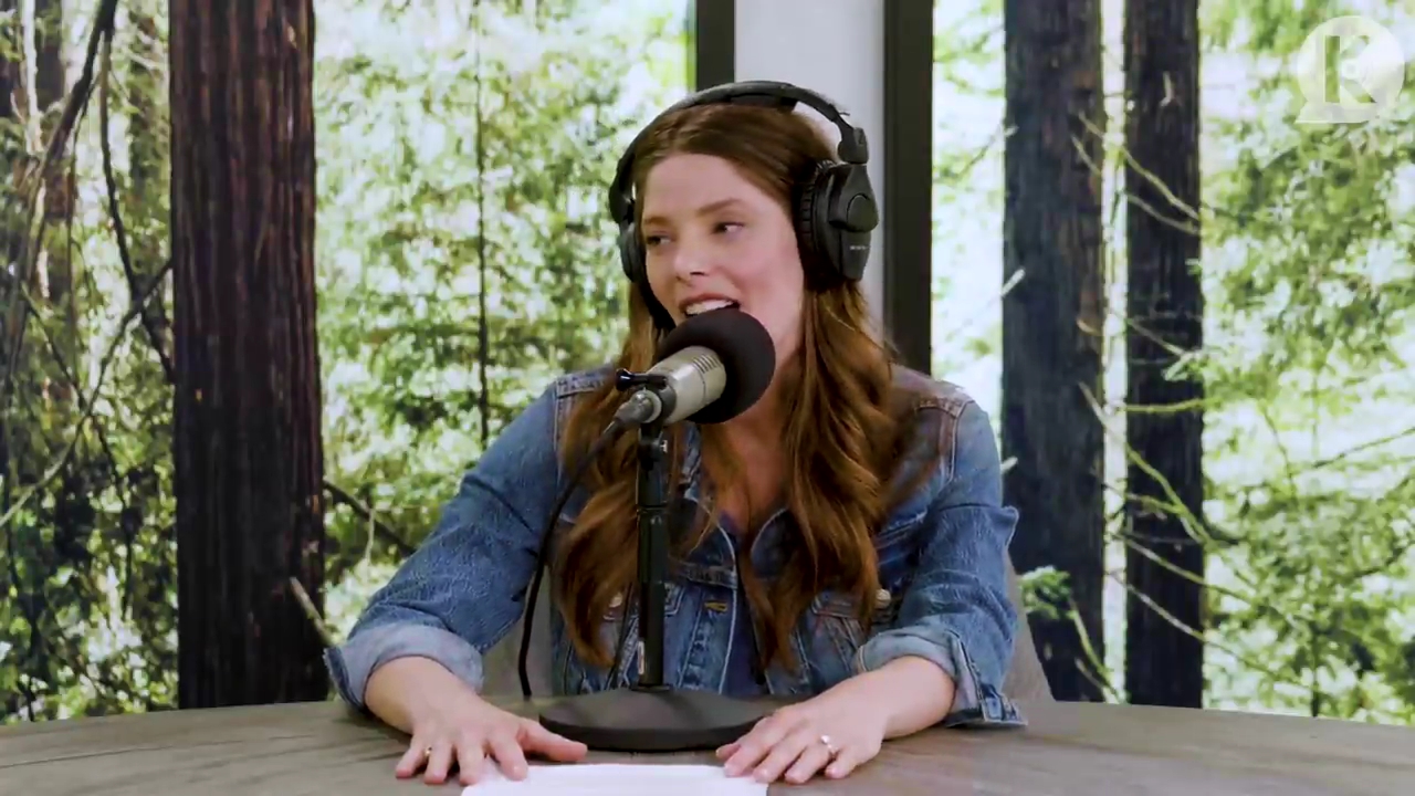 Ashley-Greene-dot-nl_TheTwilightEffect-Aflevering11BillyBurke3126.jpg Ashley-Greene-dot-nl_TheTwilightEffect-Aflevering11BillyBurke3126.jpg