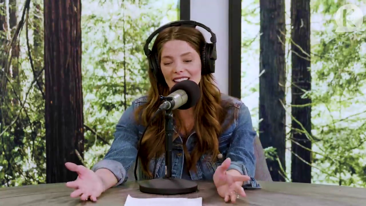 Ashley-Greene-dot-nl_TheTwilightEffect-Aflevering11BillyBurke3134.jpg Ashley-Greene-dot-nl_TheTwilightEffect-Aflevering11BillyBurke3134.jpg