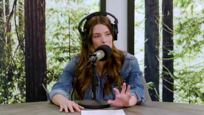 Ashley-Greene-dot-nl_TheTwilightEffect-Aflevering11BillyBurke1402.jpg