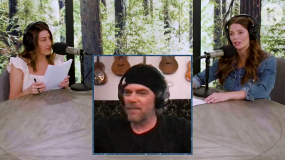 Ashley-Greene-dot-nl_TheTwilightEffect-Aflevering11BillyBurke2814.jpg