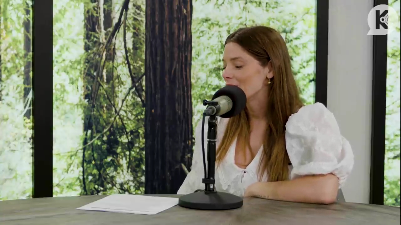 Ashley-Greene-dot-nl_TheTwilightEffect-Aflevering12MichaelWelch0153.jpg Ashley-Greene-dot-nl_TheTwilightEffect-Aflevering12MichaelWelch0153.jpg