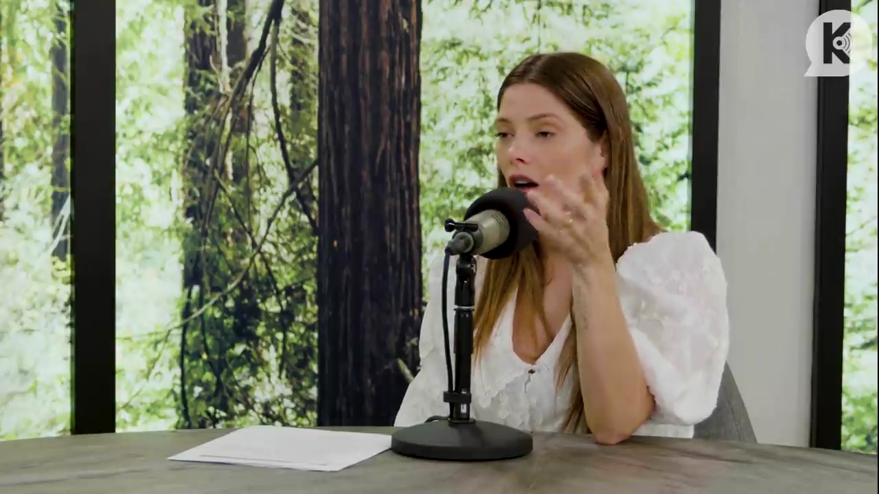 Ashley-Greene-dot-nl_TheTwilightEffect-Aflevering12MichaelWelch0200.jpg Ashley-Greene-dot-nl_TheTwilightEffect-Aflevering12MichaelWelch0200.jpg