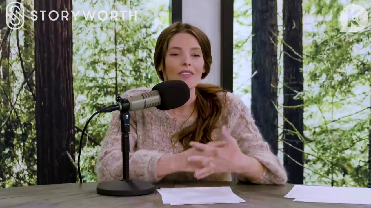 Ashley-Greene-dot-nl_TheTwilightEffect-Aflevering12MichaelWelch0656.jpg