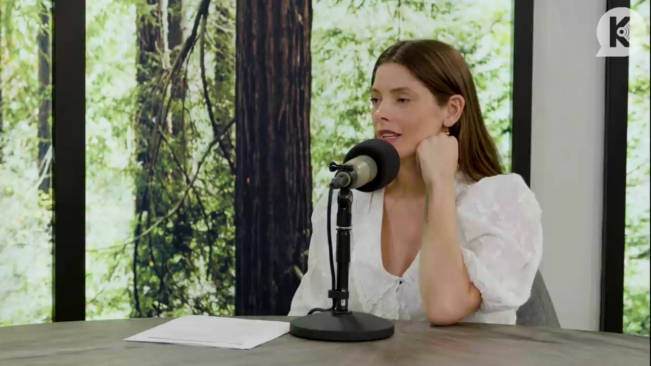 Ashley-Greene-dot-nl_TheTwilightEffect-Aflevering12MichaelWelch0967.jpg Ashley-Greene-dot-nl_TheTwilightEffect-Aflevering12MichaelWelch0967.jpg