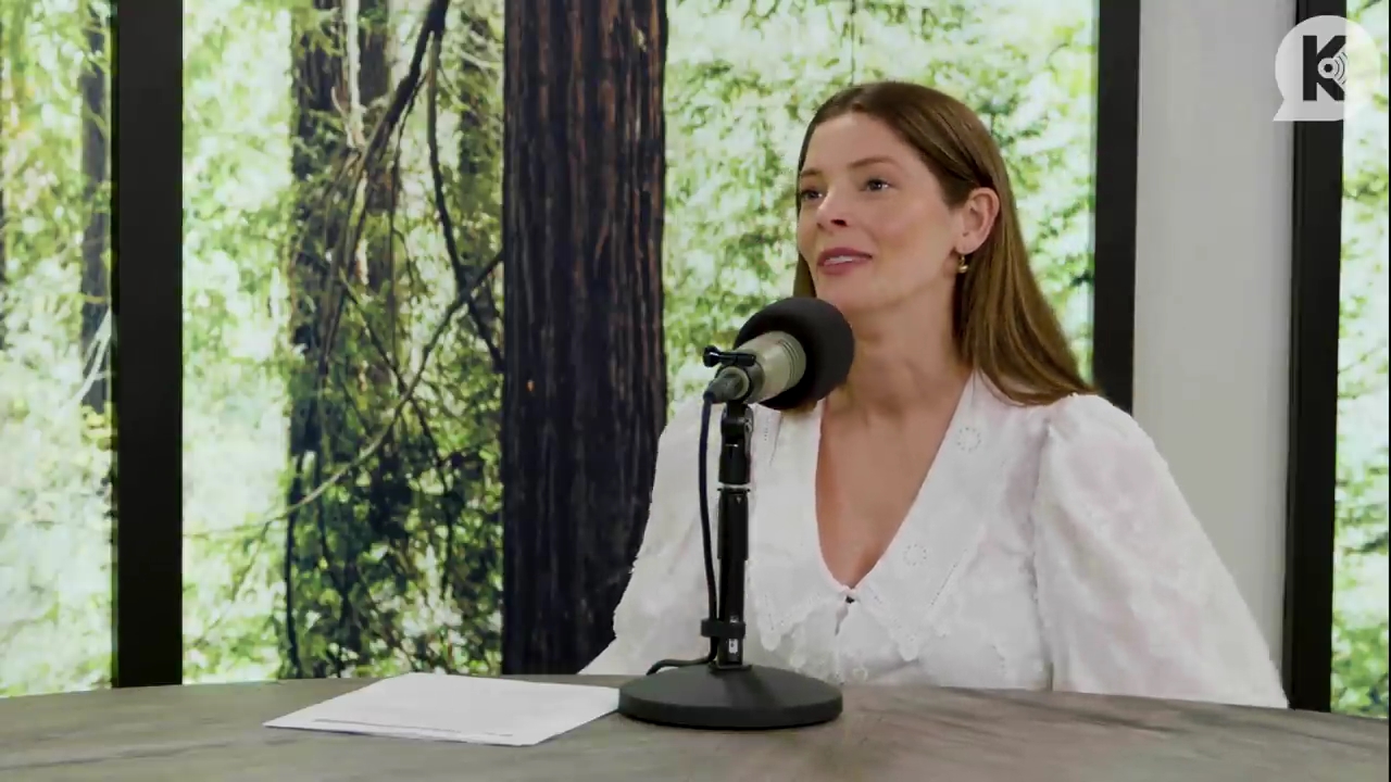 Ashley-Greene-dot-nl_TheTwilightEffect-Aflevering12MichaelWelch1031.jpg