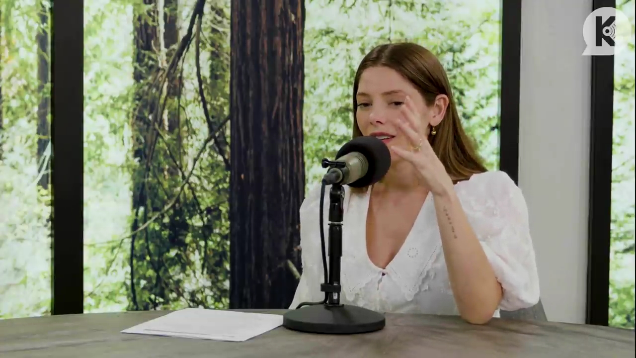 Ashley-Greene-dot-nl_TheTwilightEffect-Aflevering12MichaelWelch1052.jpg