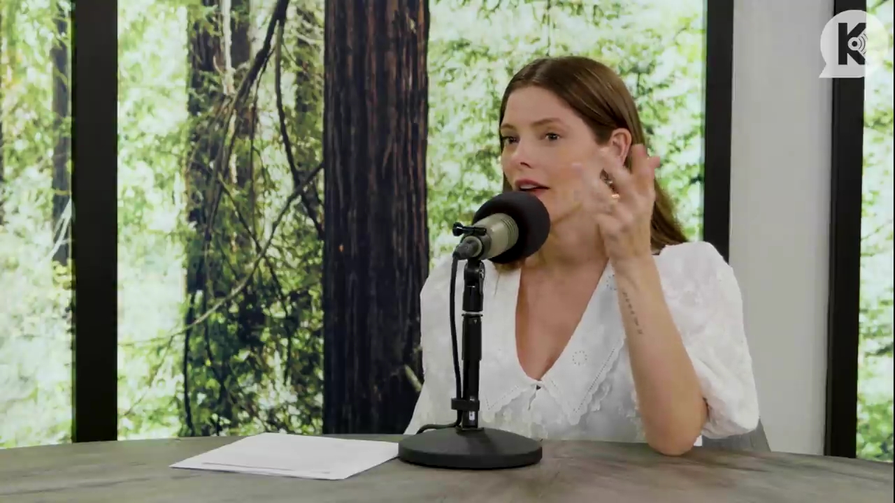 Ashley-Greene-dot-nl_TheTwilightEffect-Aflevering12MichaelWelch1067.jpg